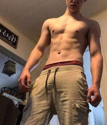 Divine male models 616b045133e29.jpg
