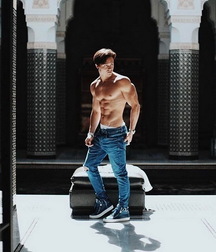 Gorgeous high school lads on vacation 6172d9f1eceea.jpg