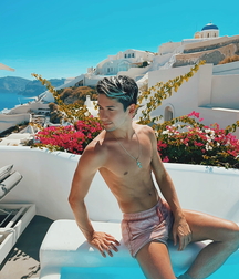 Gorgeous high school lads on vacation 6172da0bebee4.jpg