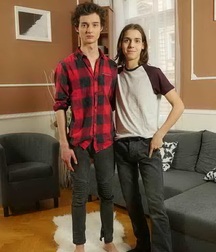 Hottest models 6177e3edef816.jpg