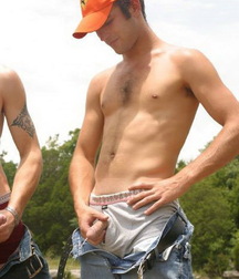 Guys don't worry where to make it rain 6182c4c00dfb3.jpg