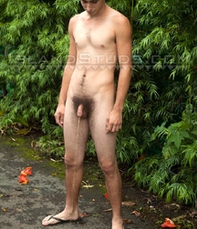 Guys don't worry where to make it rain 6182c4eb5e056.jpg