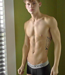 Male beauty 61893198419d6.jpg