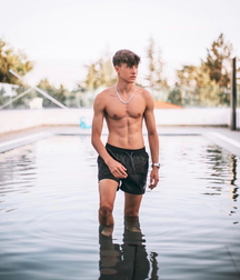 Male beauty 618931e665808.jpg