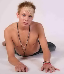 Blond and horny 61a75d489b8b9.jpg
