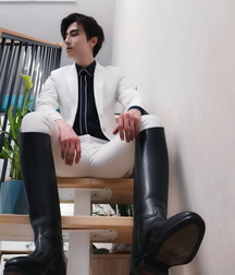 At masters feet and boots 61bcf569c3ba9.jpg