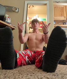At masters feet and boots 61bcf595edcbc.jpg