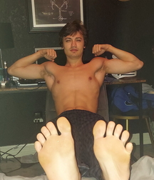 Worship masters smelly feet 61c8fb5a01f83.jpg