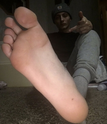 Lick some smelly 61e29815760c6.jpg