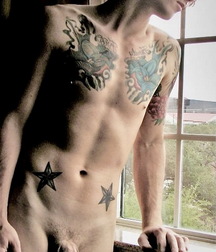 Divine teen boy bodies 61e93c50aadbd.jpg
