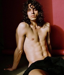 Divine teen boy bodies 61e93c8ed2d33.jpg
