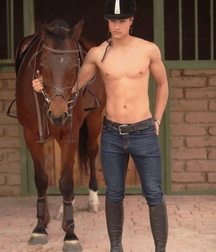 Stare at perfect bodies 61e9b43112d2e.jpg