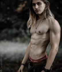 Stare at perfect bodies 61e9b43605088.jpg