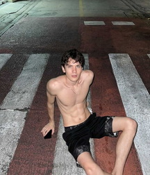 Stare at perfect bodies 61e9b43f00d9c.jpg