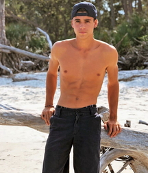 Hotties to find everywhere 61f1bf95191ce.jpg