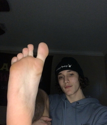 Sweaty and tasty toes 61f2adb958410.jpg