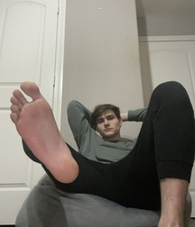 Sniff sweaty toes and sox 620822efda7eb.jpg