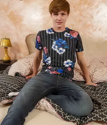 College mates hot and horny 62190ea582830.jpg