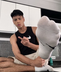 Worship naughty boys sweaty feet 6219118b6dc5f.jpg