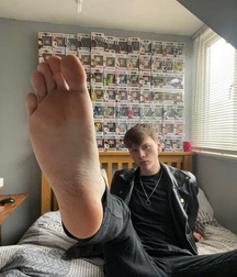 Worship naughty boys sweaty feet 621911ba63d0f.jpg