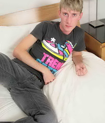 Horny freshmen 621b88e71df9b.jpg