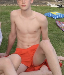 The hotter the better 6223c29743a28.jpg