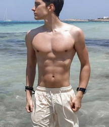 The hotter the better 6223c29ddea84.jpg