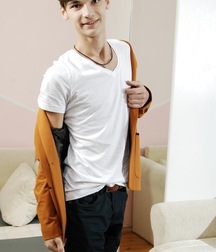 Larion, much hotness 5c19e1d3a6e94.jpg