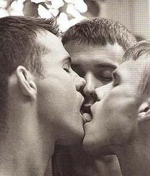 It all starts with a kiss... 5c3252887dc76.jpg