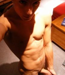 Why we get on our khees 5db0faeb38816.jpg