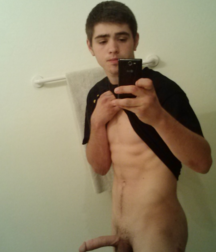 Hot boys NSFW 5c6f9a52e4da5.png
