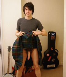 Hot Boys Mixed (nsfw) 2 5c9a785c07775.jpg
