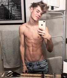 Hot Boys Mixed (nsfw) 3 5c9b270744b05.jpg