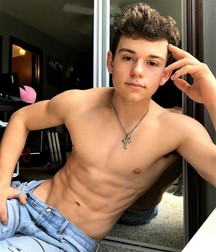 Hot Boys Mixed (nsfw) 3 5c9b29280eaf6.jpg