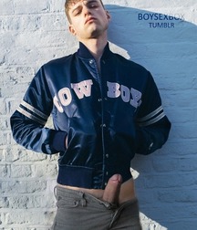 hot boys (nsfw) 5cb3223f3abde.jpg