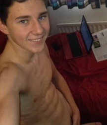 hot boys (nsfw) 5cb3226b16549.jpg