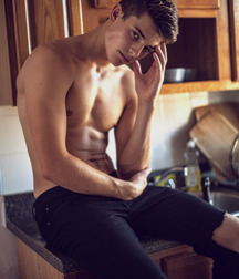 Hot Boys (sfw) 5cbc52db811dc.jpg