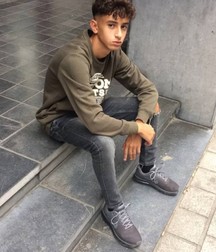 Hot Boys (sfw) 2 5cceaf9c70dfa.jpg