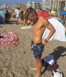 Hot Boys (sfw) 2 5cceafd737733.jpg