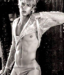Hot Boys (sfw) 2 5cceb0a332c12.jpg