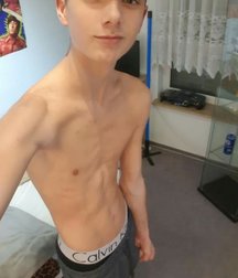 Hot Boys (sfw) 2 5cceb0f83086a.jpg