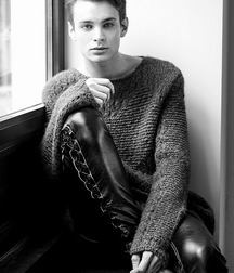 Hot Boys (sfw) 2 5cceb16b1442a.jpg