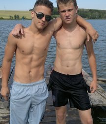 Boys 4 You (Mixed nsfw & sfw) 5cdb84162d6ff.jpg