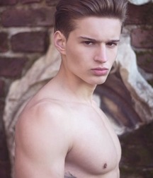 More Hot  Boys Mix 5cf28da64e1c2.jpg