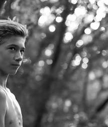 More Hot  Boys Mix 5cf29615834b7.jpg