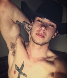 More Hot  Boys Mix 5cf2977f547c2.jpg