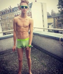 Great Mix of Pics 5d0fc220cca9c.jpg