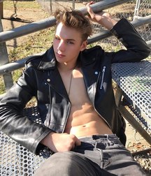 Great Mix of Pics (2) 5d0fc71735d71.jpg