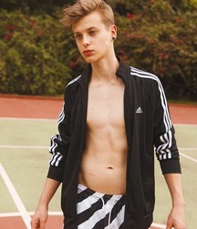 4.) twink boys cute 5e3ecbe092191.jpg