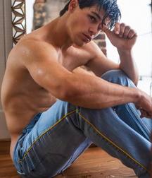 Shirtless Guys 5d8fbb67064ba.jpg